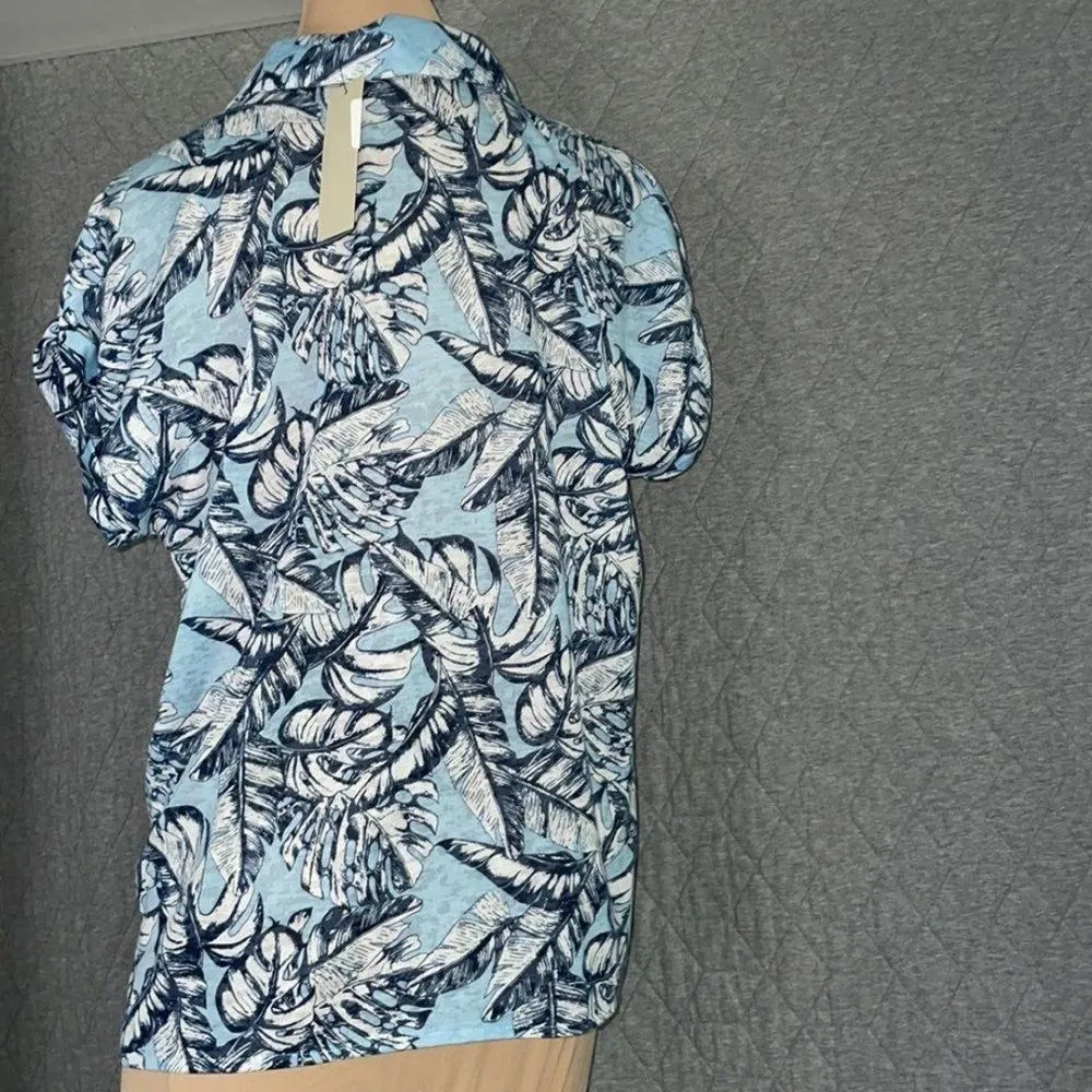 Nwt All in Love Top Womens Blue White Short Sleeve Button Shirt Casual small - Image 4