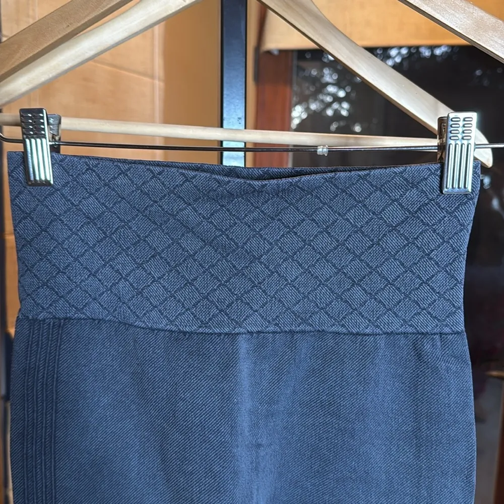 Savvi Seamless Costa Leggings Gray Size Small - Image 8