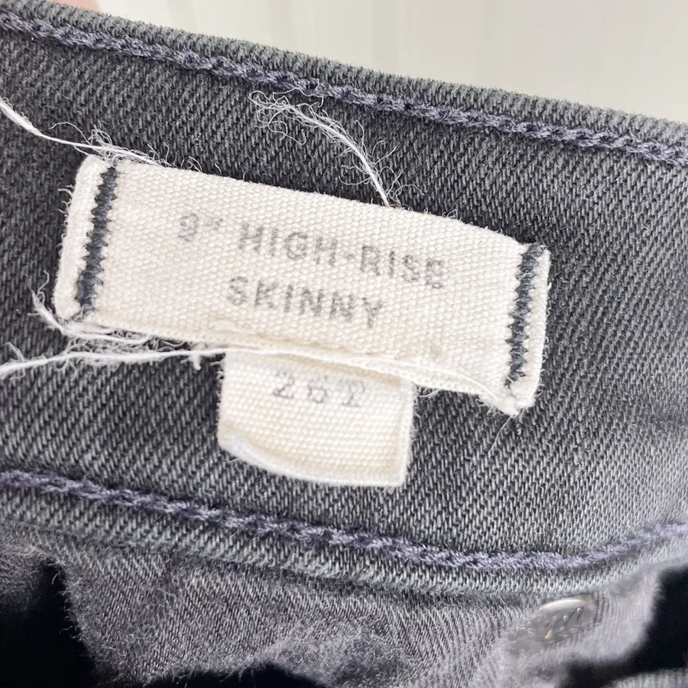 Madewell Tall 9" High-Rise Skinny Jeans in ISKO Stay Black Denim G1203 Size 26T - Image 7