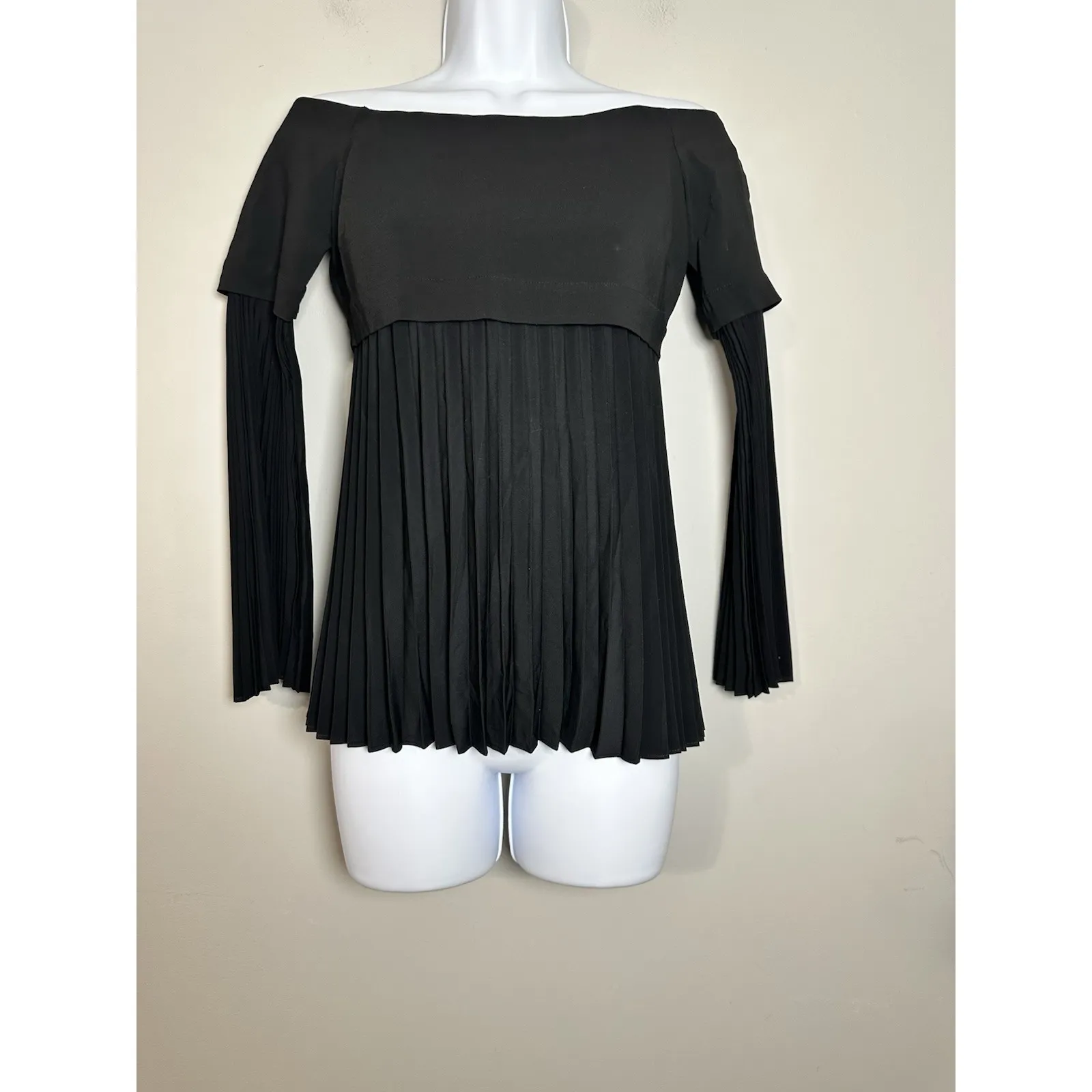 A.L.C. Serena Off-the-Shoulder Pleated Top in Black - Size 0 NWOT - Image 4