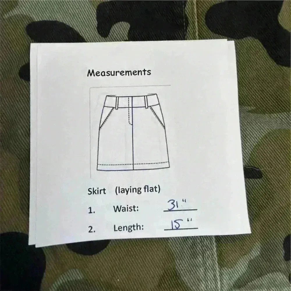 H&M Divided Women's Camo Print Zip Up Mini Skirt Size 10 Casual - Image 7