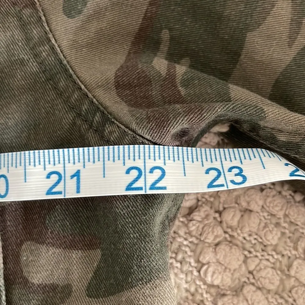 Sanctuary designed in LA. Camo‎ Jacket. Size XL - Image 8