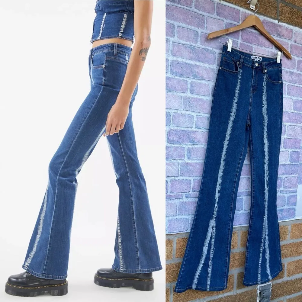 I.AM.GIA Savannah Mid-Rise Flare Jeans small - Image 2