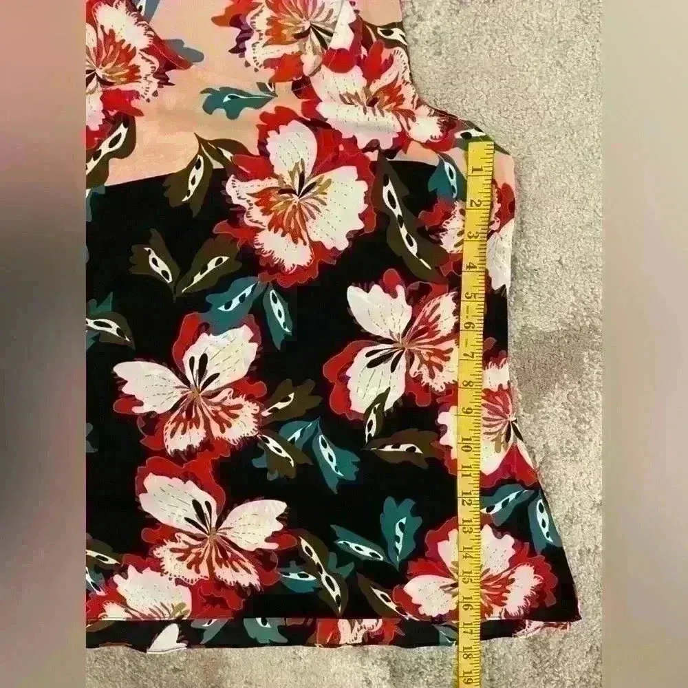 Women’s Floral Cabi Blouse - Image 5