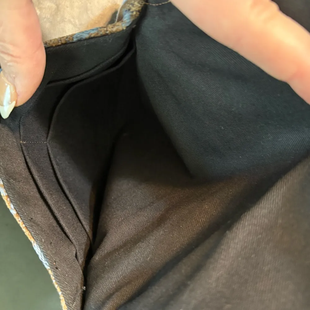 Floral Embossed Tooled Clutch Tan - Image 6