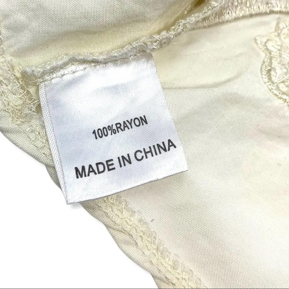 LF Seek the Label ivory embroidered crop halter S - Image 5