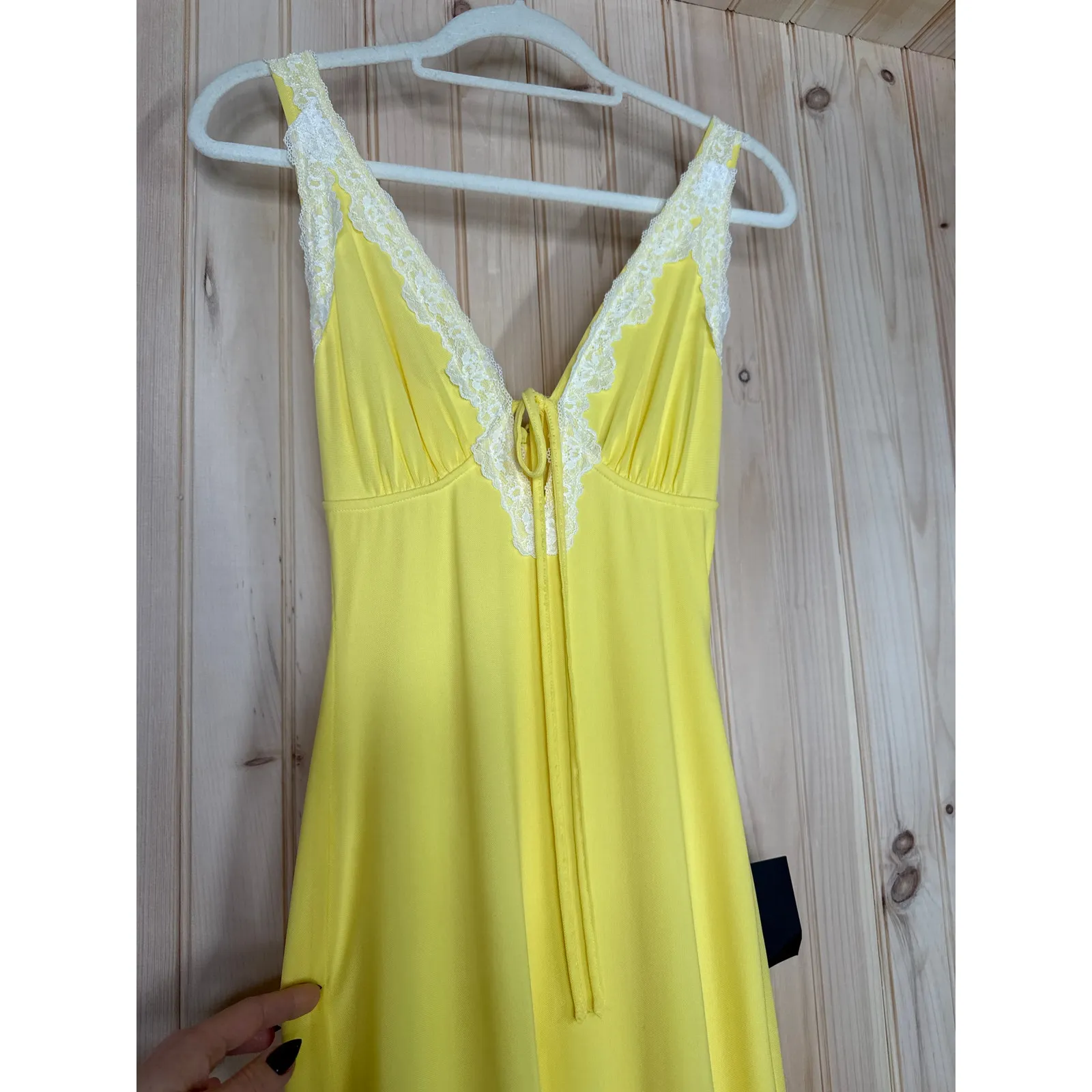 NWT Lulus Ray of Charm Yellow Mesh Lace Sleeveless Midi Dress Romantic Size XS - Image 4