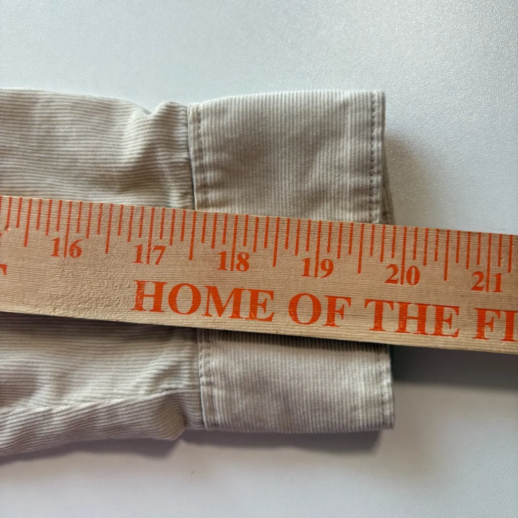 NWT Madewell Beige High-Low Corduroy‎ Shirt in women’s size medium - Image 7