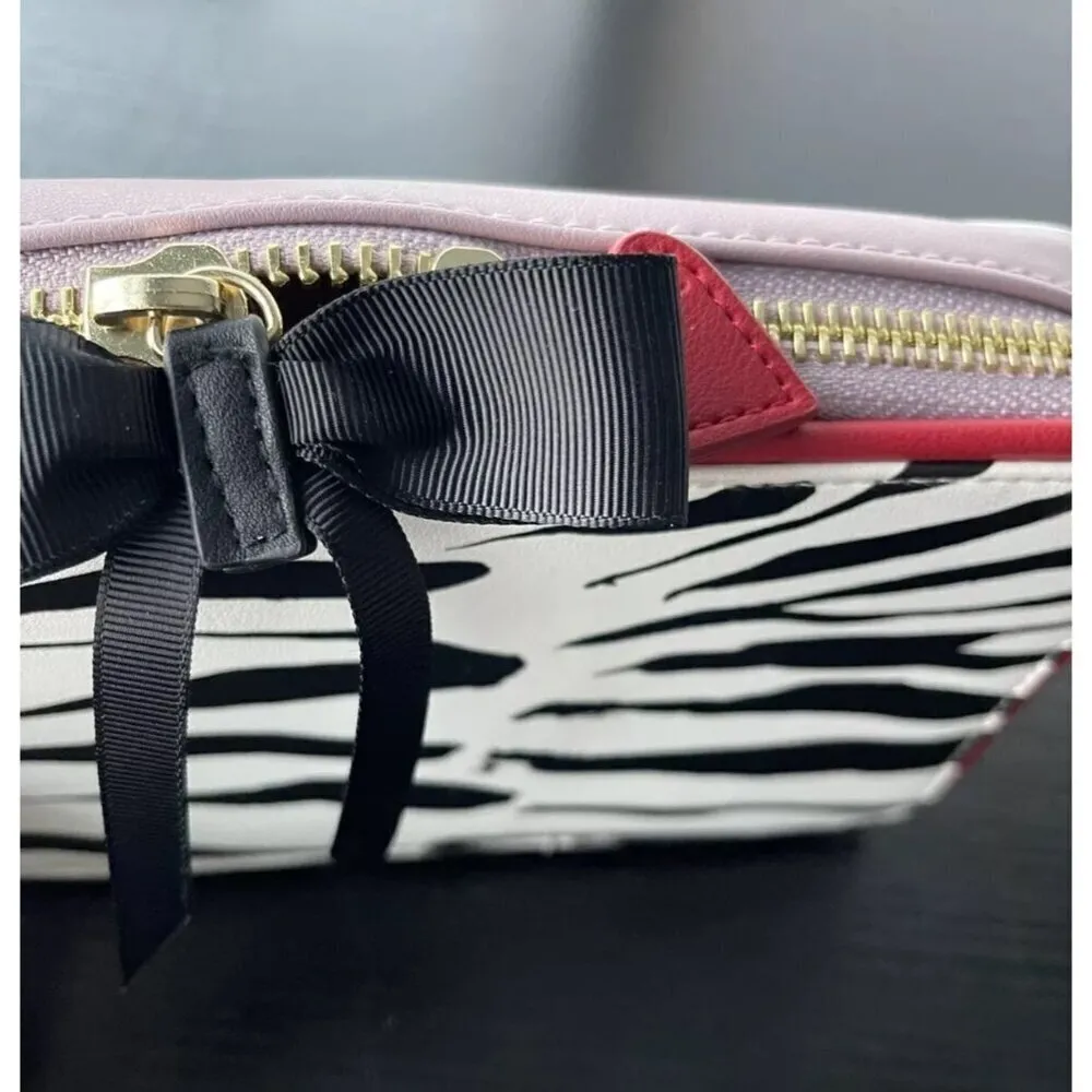 TRISH MCEVOY Power Of Beauty Zebra stripes With Pink Heart Travel Case Black - Image 4