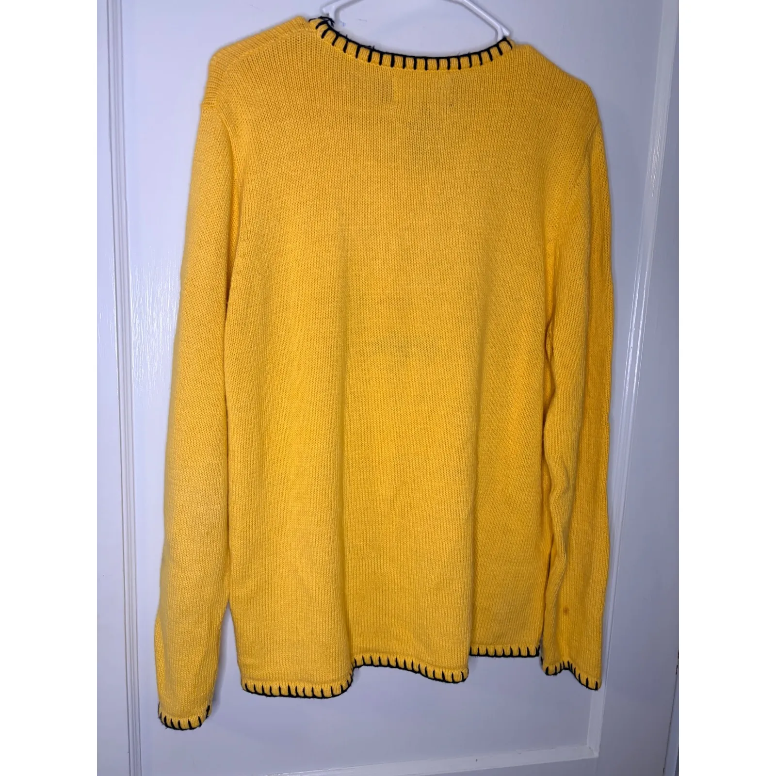 Sag Harbor Sport Yellow Nautical Sailboat Embroidered Knit Sweater Size Medium - Image 3