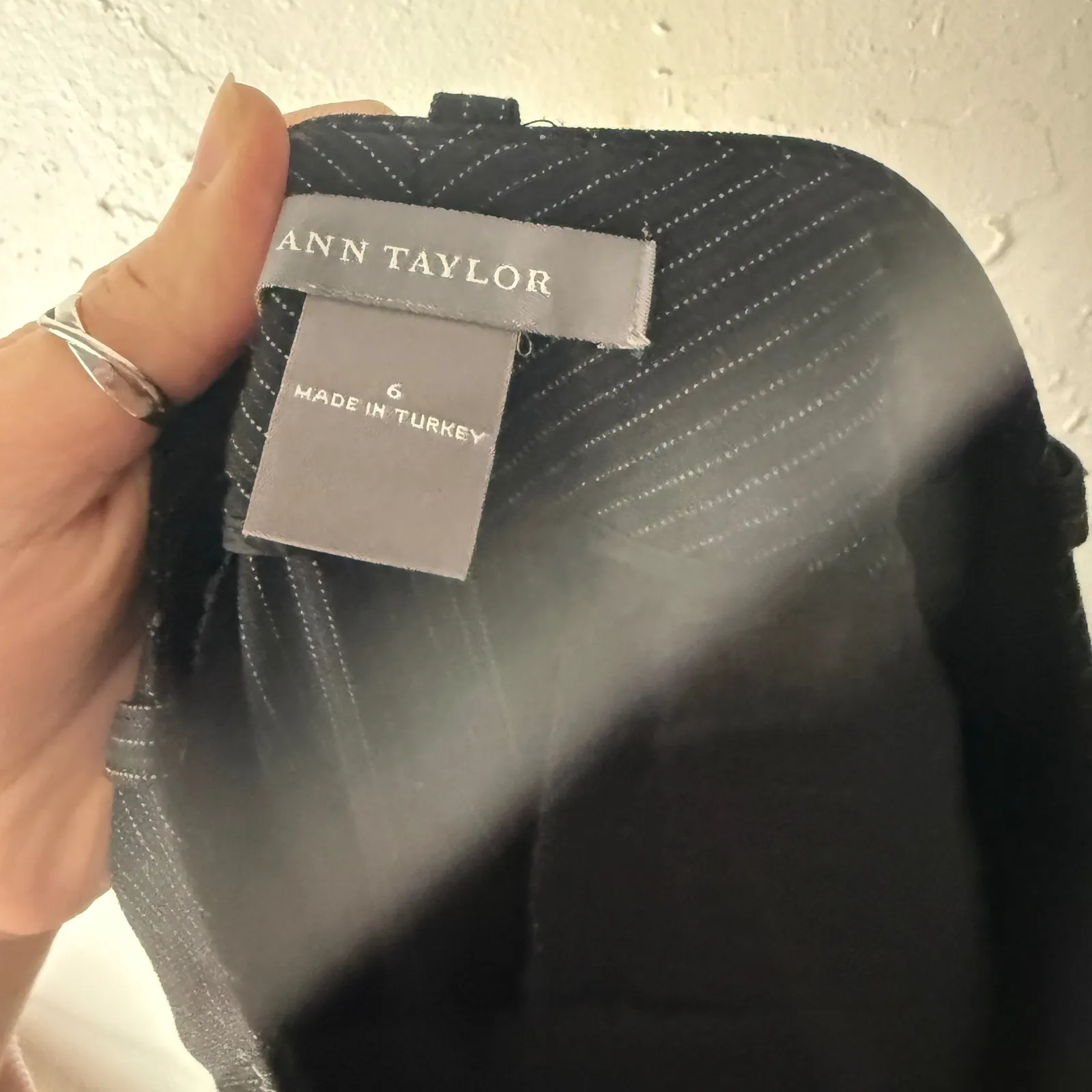 Ann Taylor Black Pinstripe Straight Leg Dress Pants Women Size‎ 6 Office Siren - Image 5