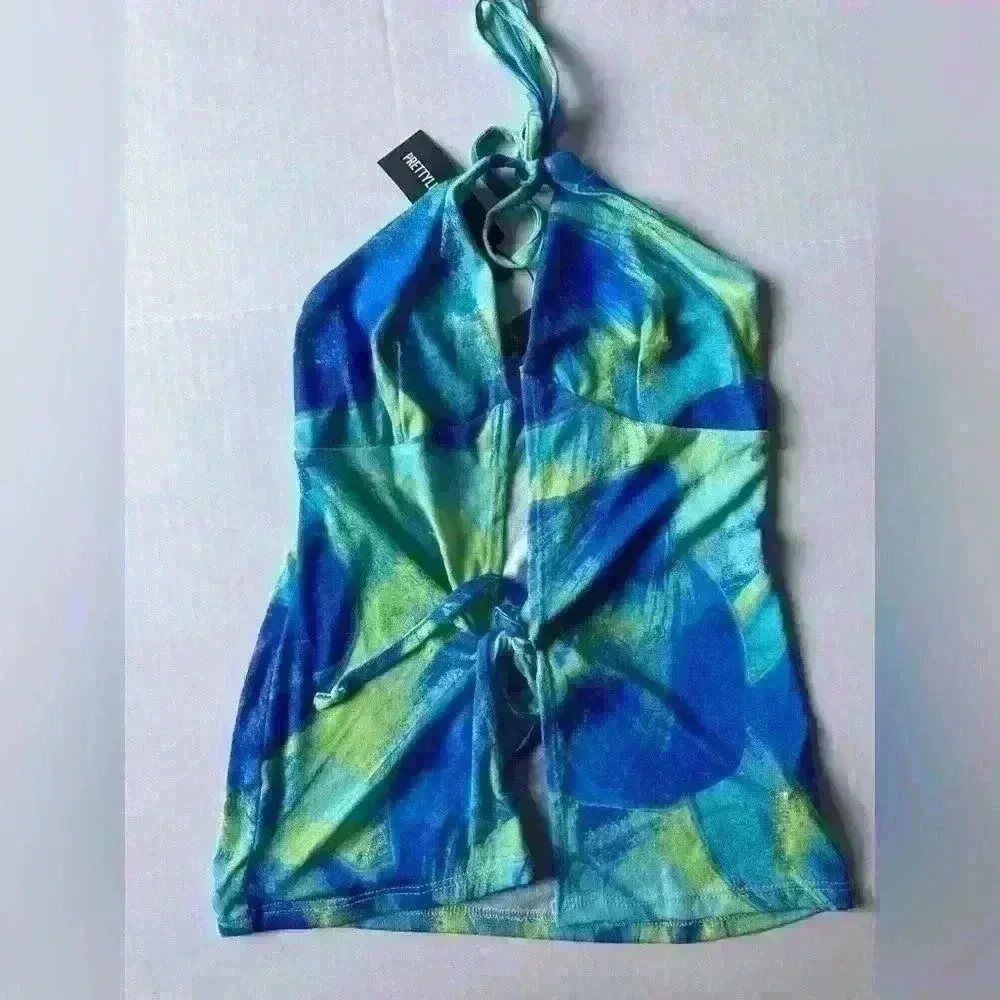 PrettyLittleThings Women’s Blue‎ Abstract Floral Burn Out Printed Top Size 6 - Image 2