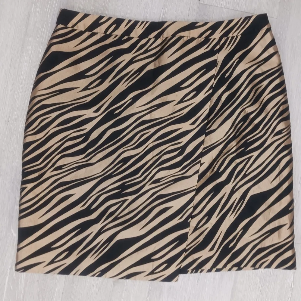 Anne Klein Womens Oasis Jacquard Animal Print Wrap Skirt Beige 14 - Image 5