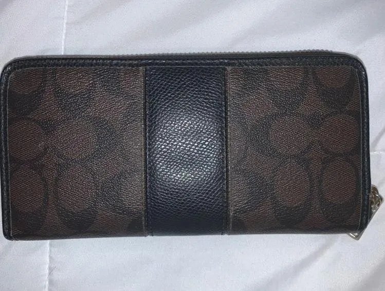 Coach Wallet - Image 3