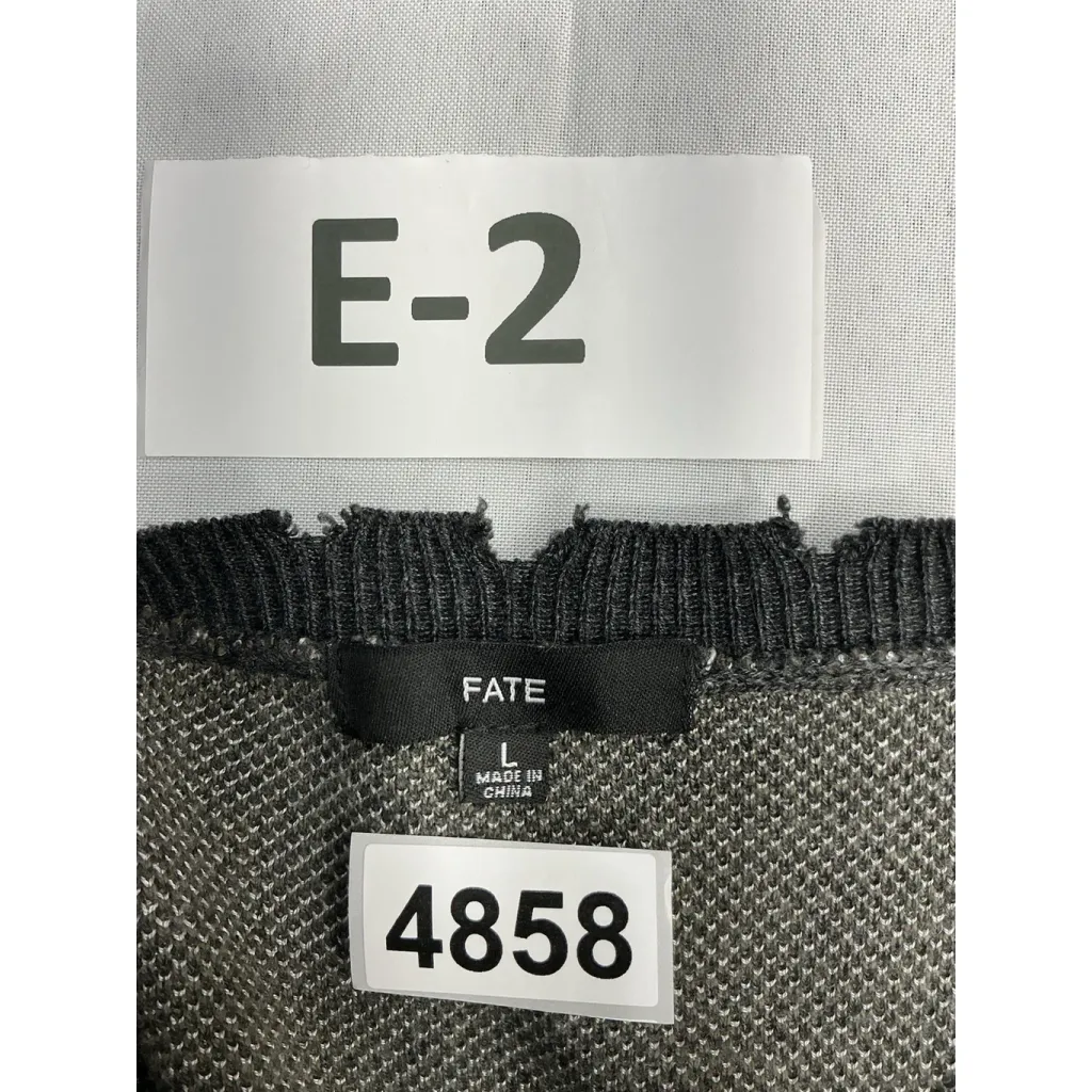 Womans Fate Pull Over Sweater L Green Camo Long Sleeve Cut Out Detail Size L - Image 3