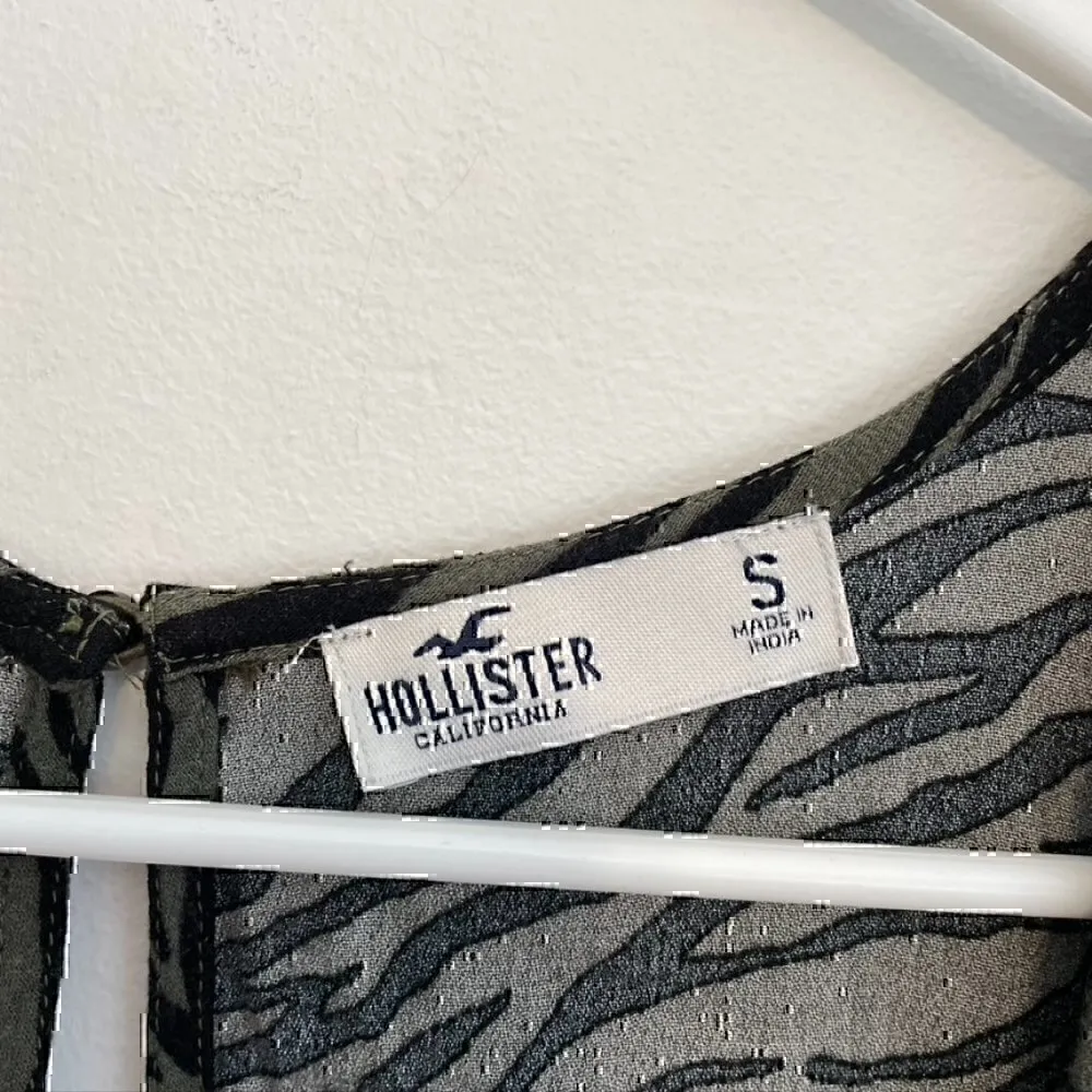 HOLLISTER Olive Green Black Zebra Animal Print Square Neck Mini Fit Flare Dress - Image 3