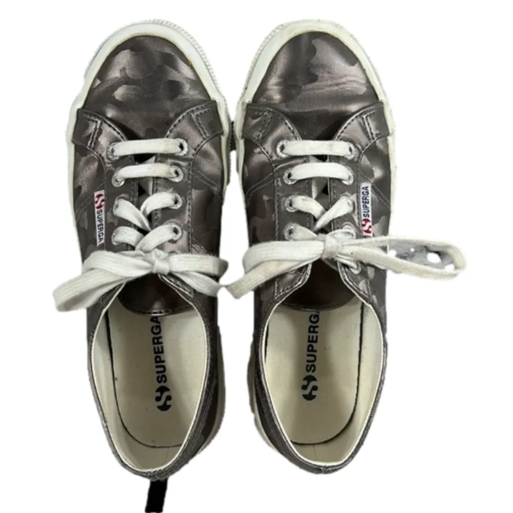 Superga Women's Silver Metallic Camo Print Sneakers Size 7.5 - Image 5