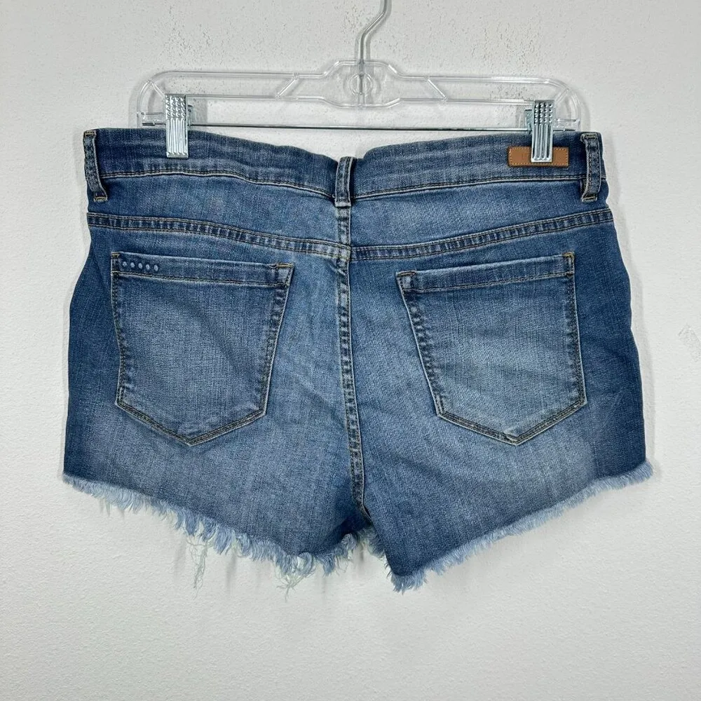 Blank NYC Size 31 Raw Hem Denim Jean Shorts Casual Medium Wash Zipper‎ Fly - Image 5