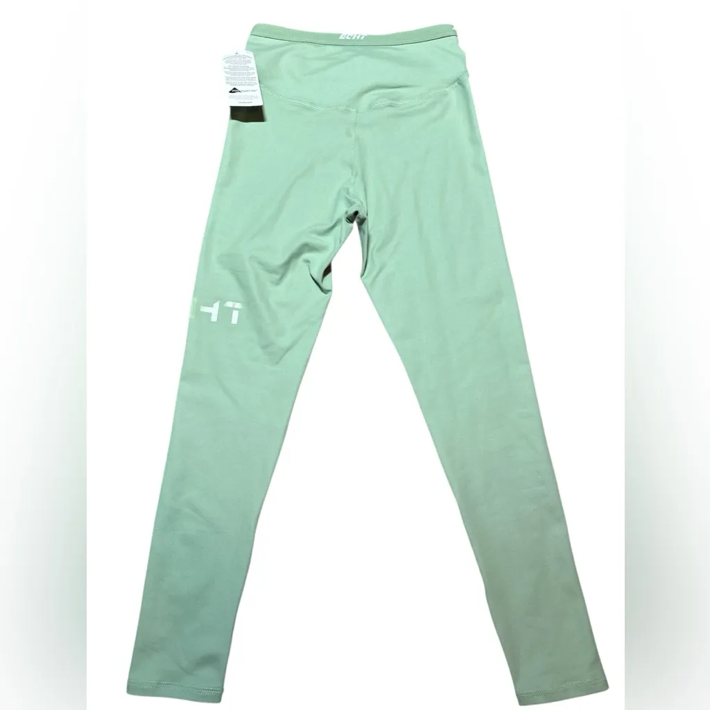 ECHT  NWT Light Green Crossover Workout Leggings - Image 4