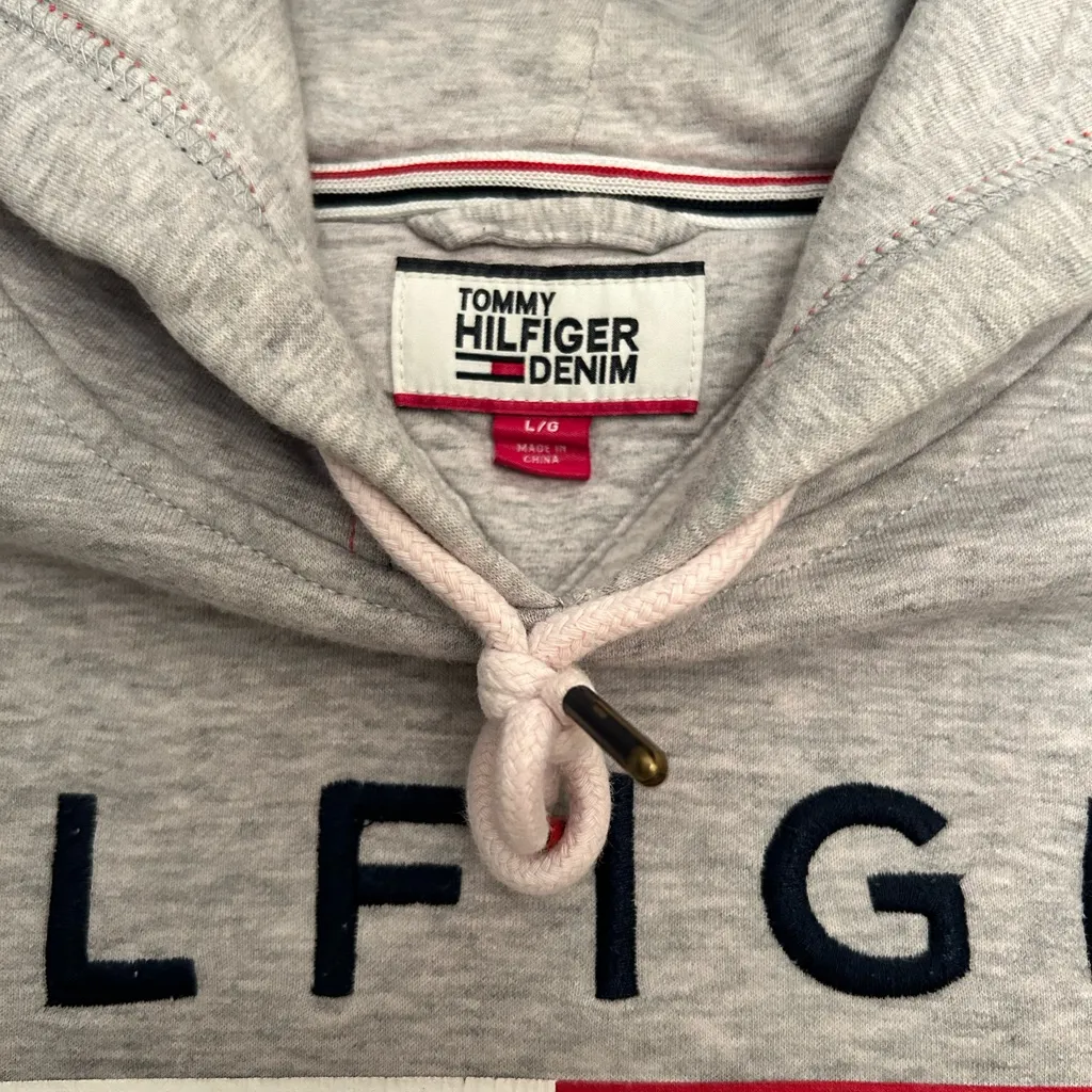 Tommy Hilfiger Pullover Hoodie - Image 2