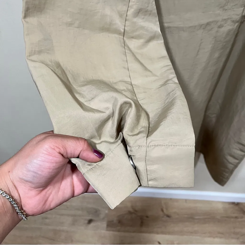 NWT Gap Beige Nylon Parka Jacket Womens oversize sizeM beige tan water repellent - Image 13