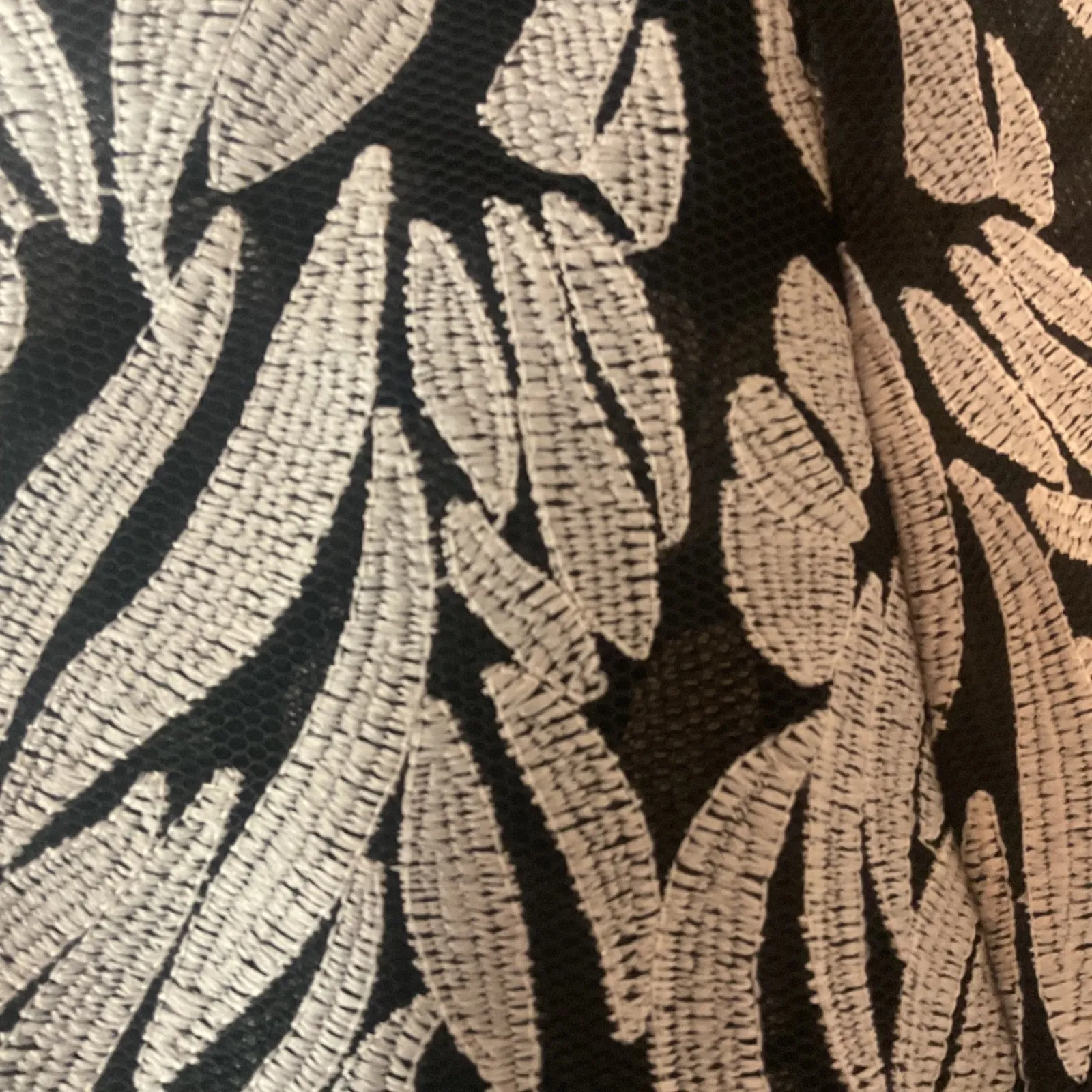 Dkny Women's Embroidered Mesh Sleeveless Embroidered Fit & Flare Dress Sz 10 NWT - Image 6