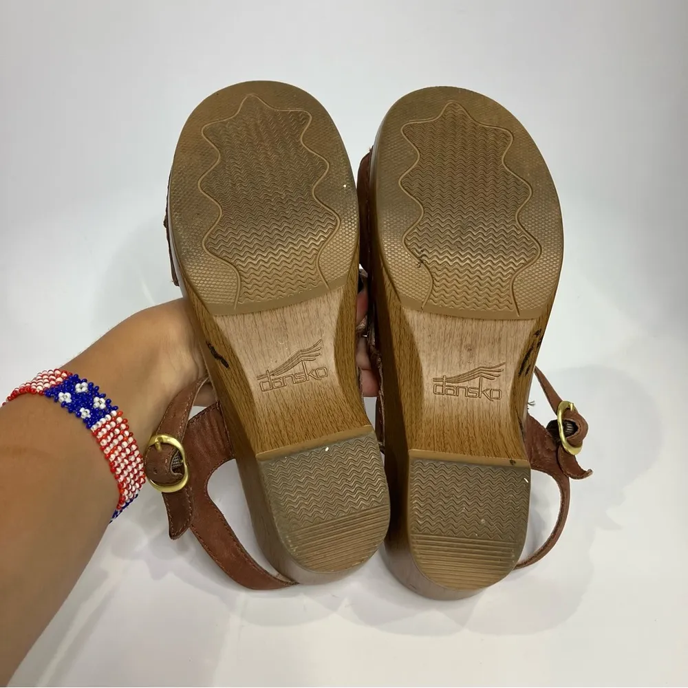 Dansko vintage clog Sandals brown leather straps‎ women’s size 38 casual retro - Image 6