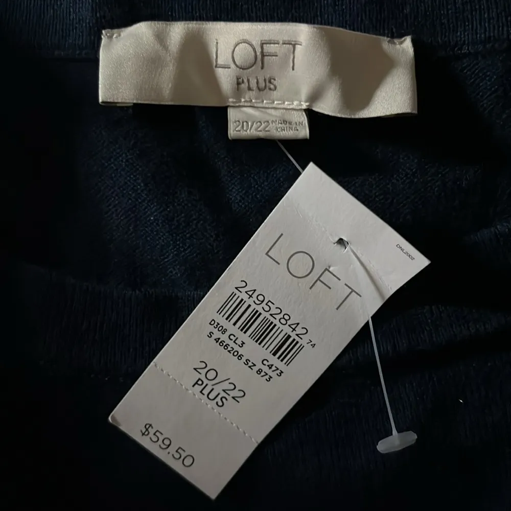 LOFT Plus NWT Size 20/22 Navy Blue - Floral Chiffon Sleeve Pullover Sweater Top - Image 4