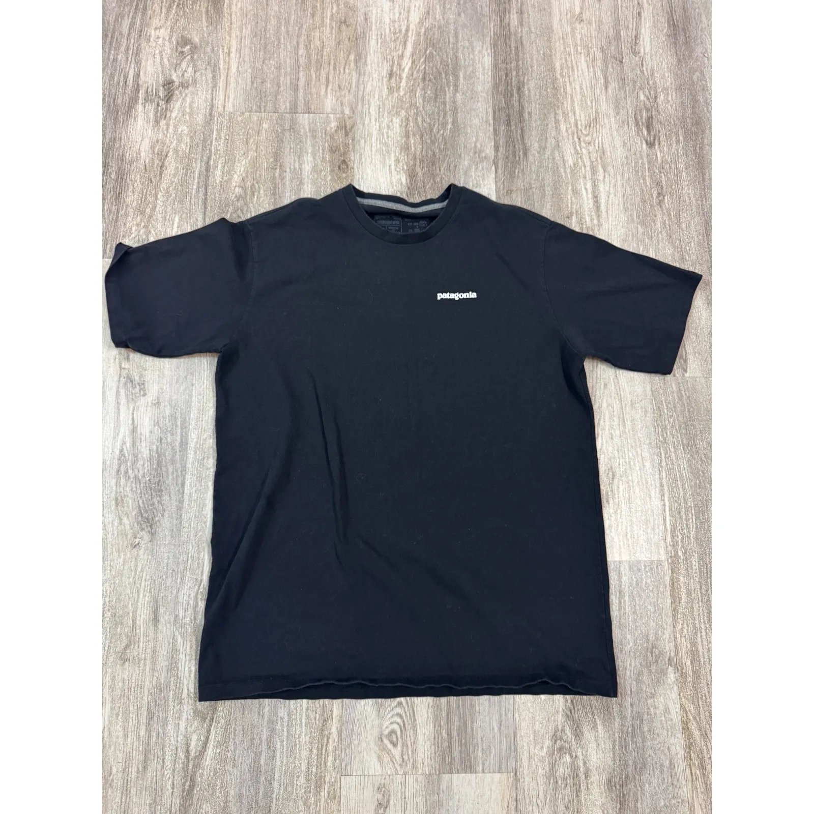 Patagonia Men's P-6 Logo Responsibili-Tee Mens Large Short Sleeve Crew Neck - Image 2