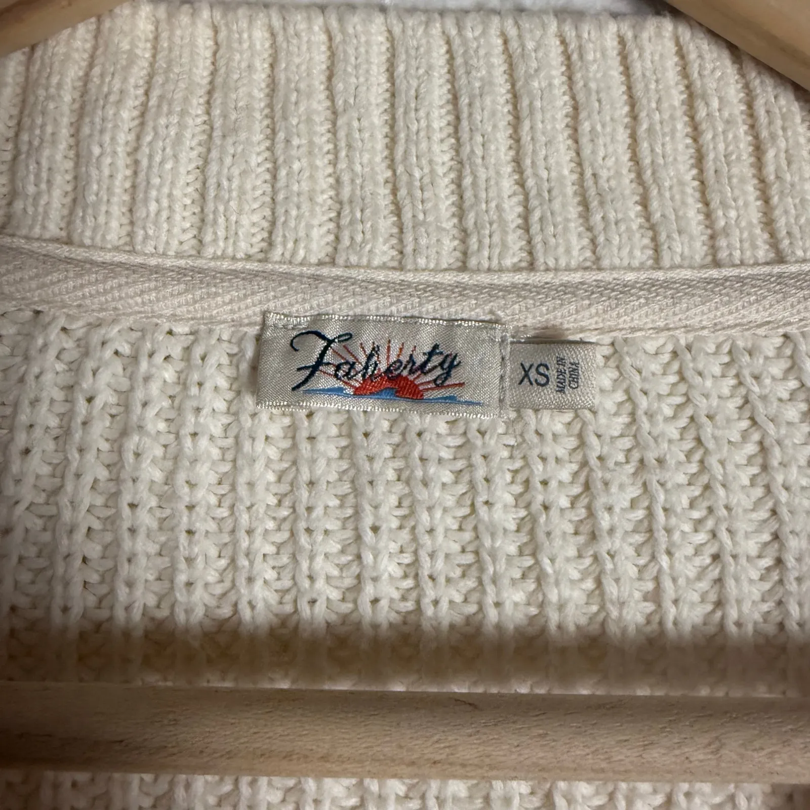 Faherty Cuddle V-Neck Button Front Cream Knit Cardigan Sweater Size XS - Image 11