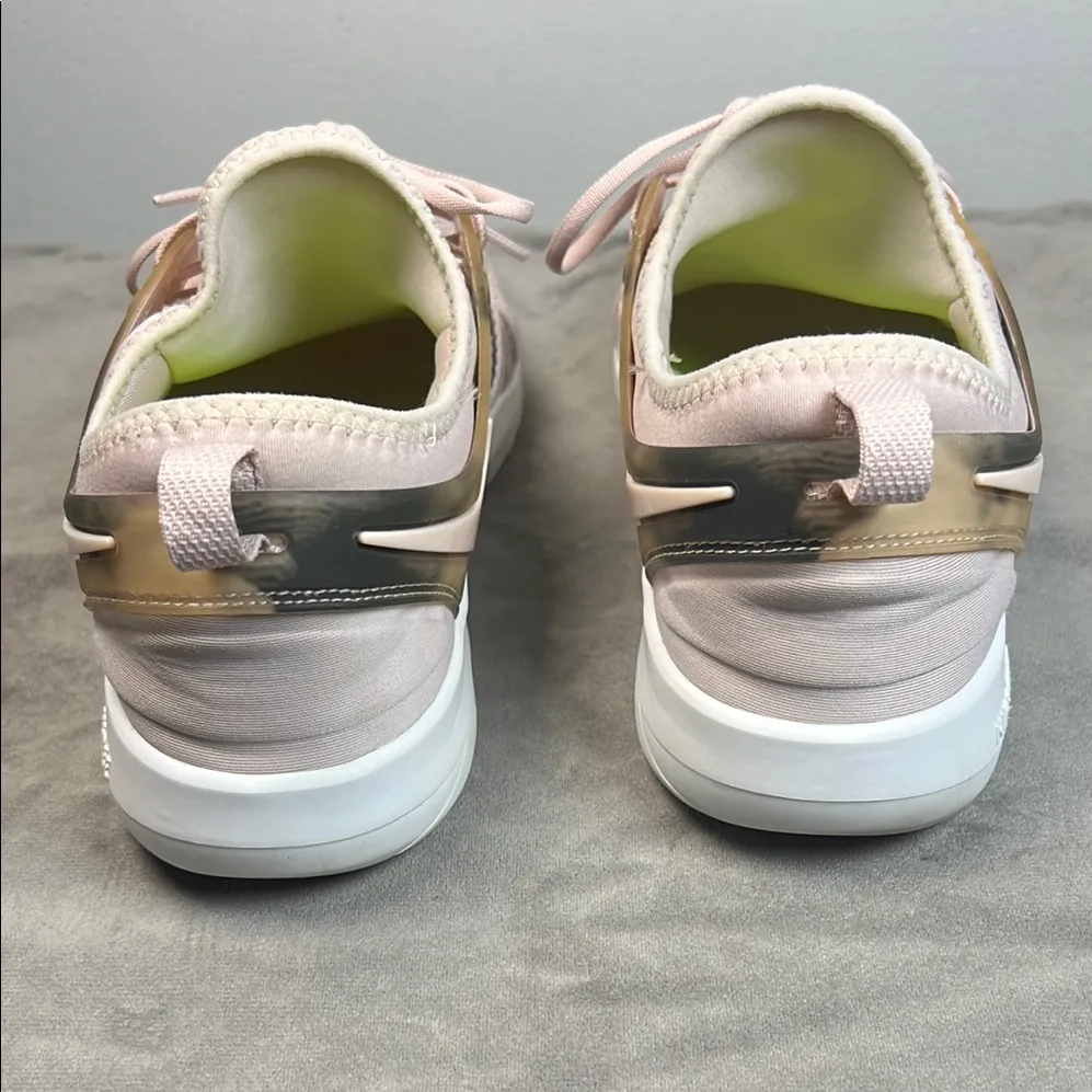 Nike Free TR Trainer 7 AMP 'Pink White'. size9.5.            
         order(89) - Image 6