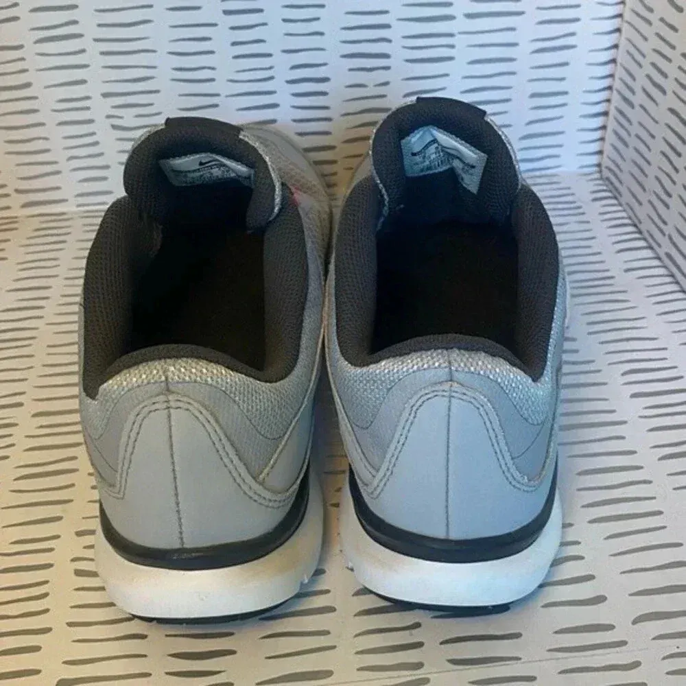 Nike FLEX TR5 women’s size 8 GRAY PINK‎ - Image 3