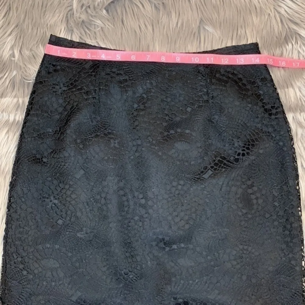 Gilar vintage guipure lace lined pencil skirt back zip eyelash hem black 6 - Image 2