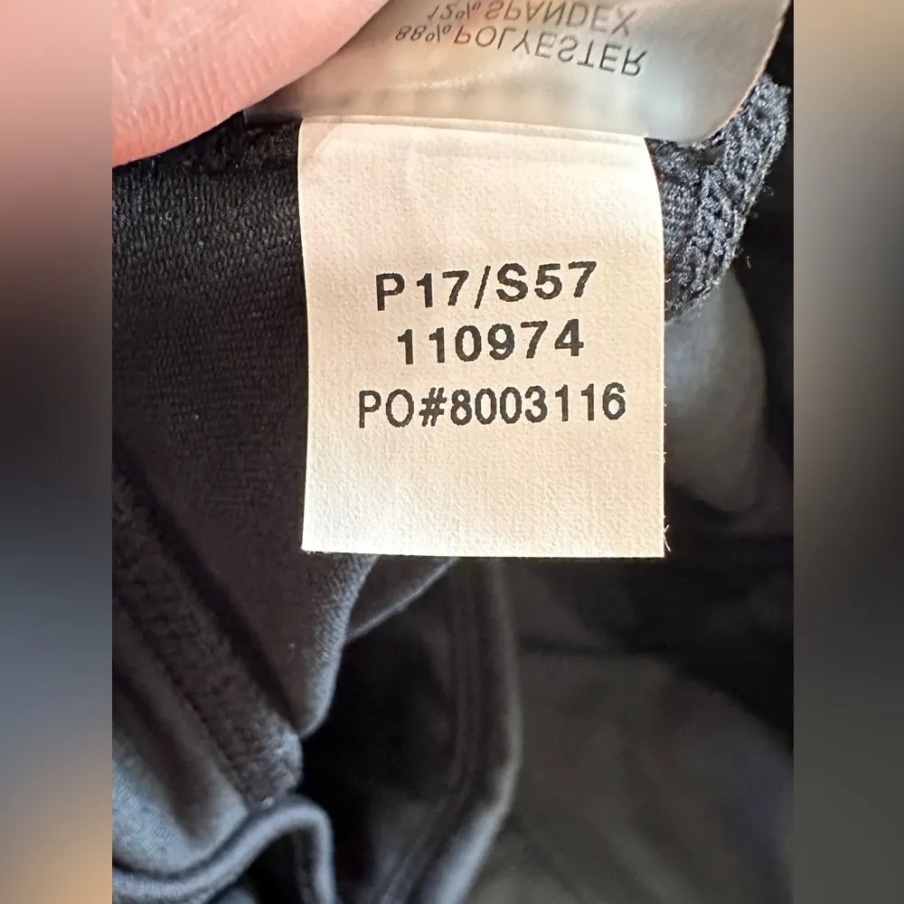 Title nine black biker shorts size medium - Image 4