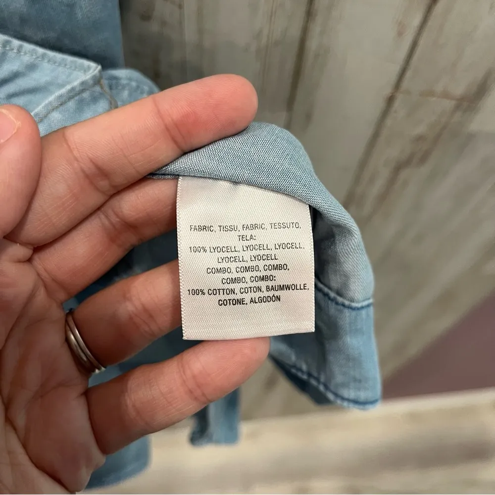 Holding Horses chambray crochet lace back vest sleeveless button front size 0 - Image 3