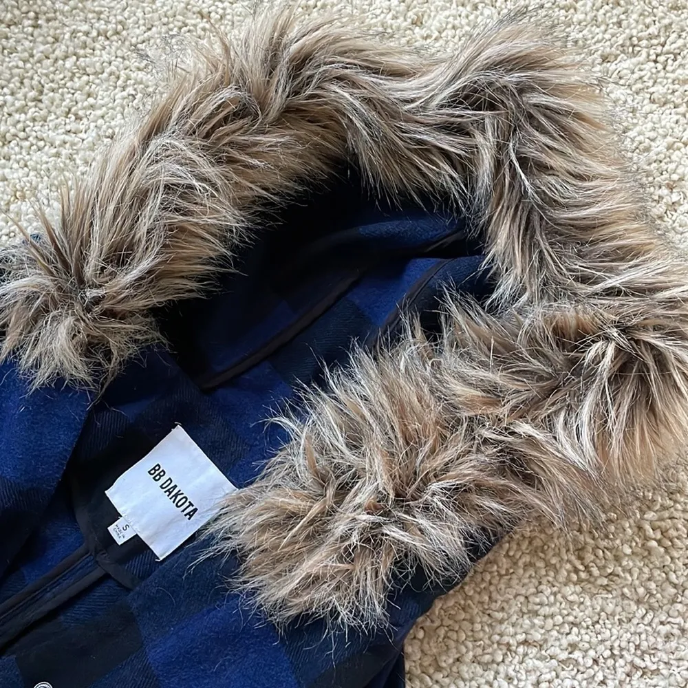 BB Dakota Jaslene buffalo plaid check fur hood long coat - Image 9