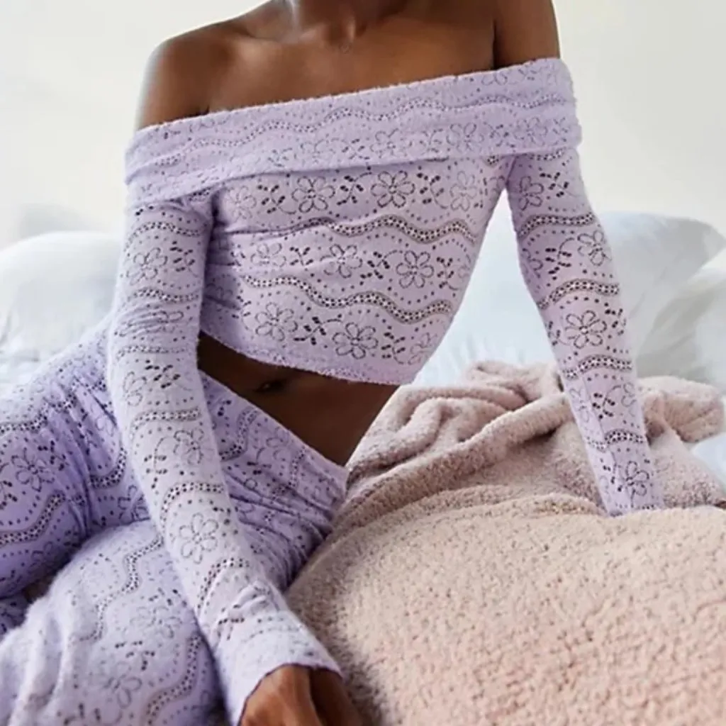 Urban Outfitters Out From Under Caroline Lace Off The Shoulder Top NWT Size M - Image 2