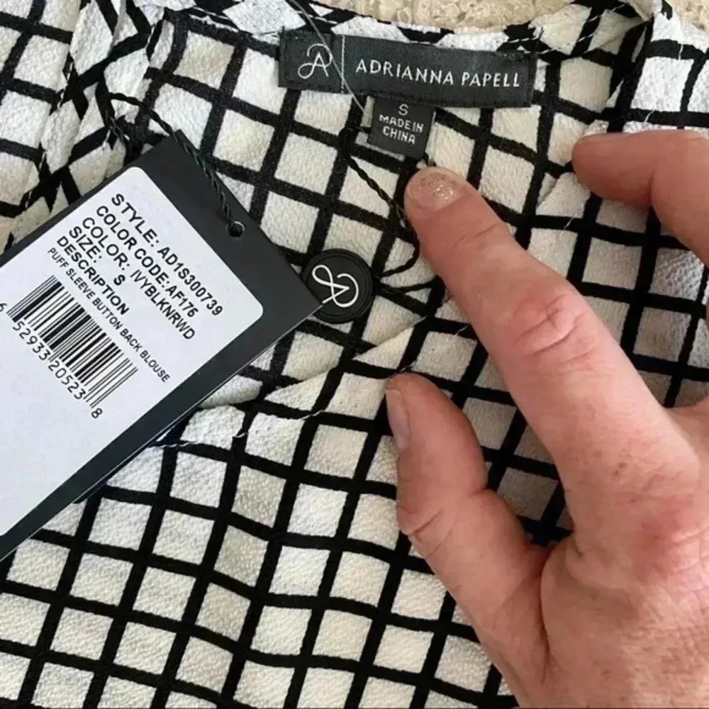 Adrianna Papell  Puff sleeve button bac… - Image 9