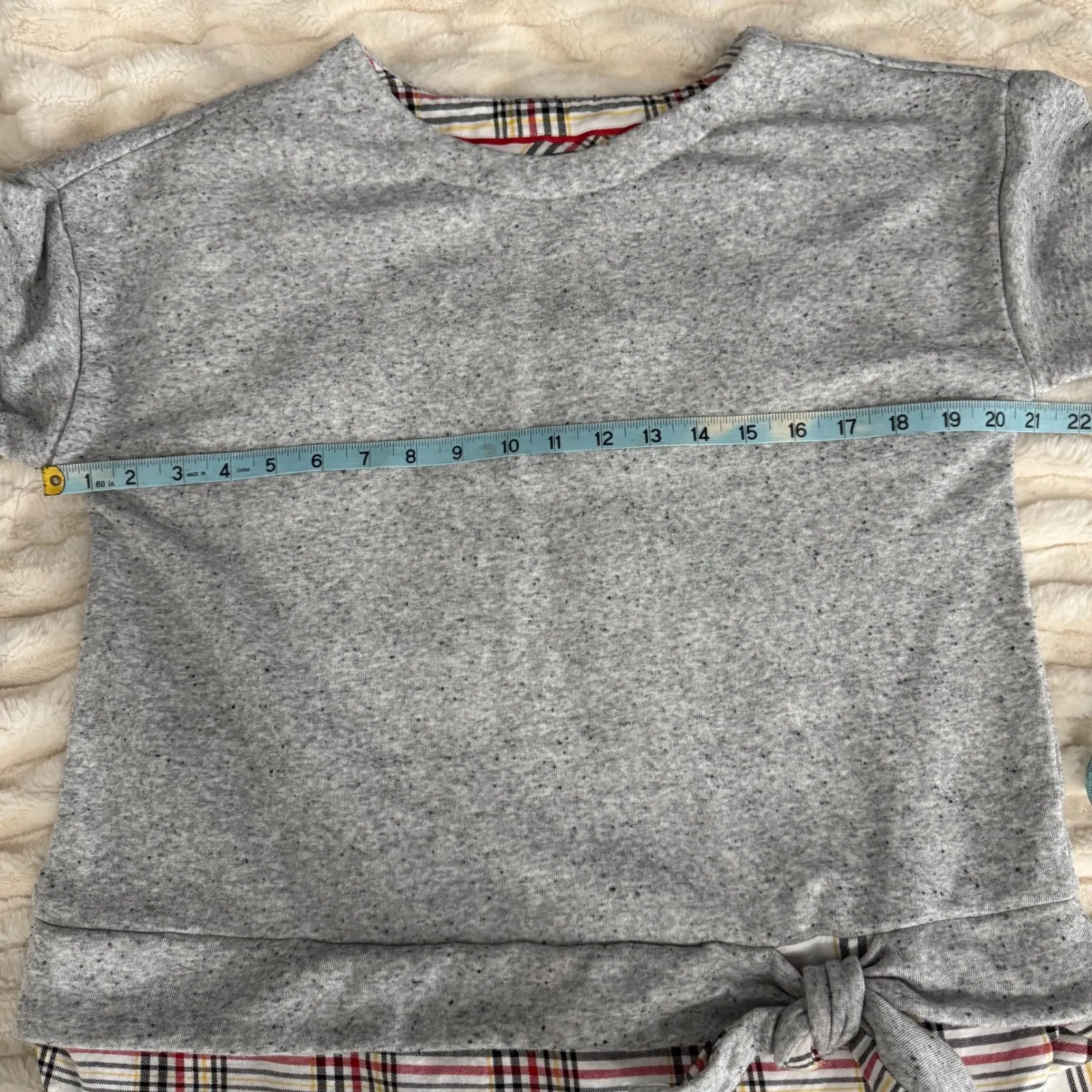 Izod Womens Grey Speckled Sweatshirt Plaid Tie Front Layered Look Size Medium - Image 8