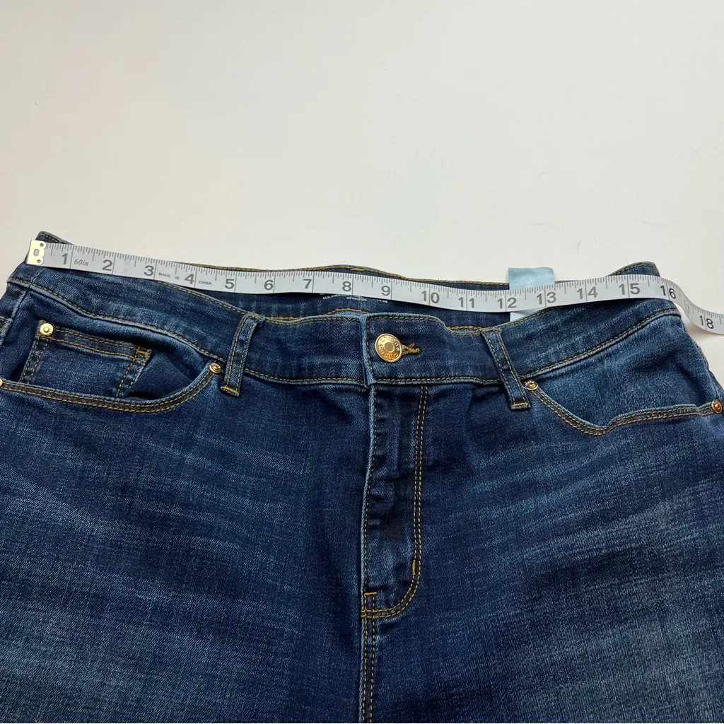 Chico’s Bootcut Blue Denim Jean Womens Chico’s Size 2S US‎ Size 12S 12 Short 32 - Image 5