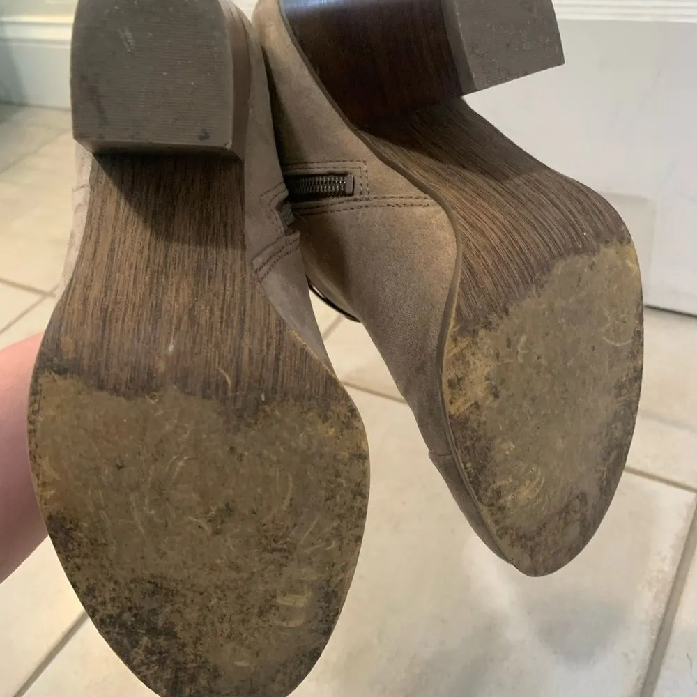 Carlos by Carlos Santana | brown and tank ankle booties size 7 - Image 2