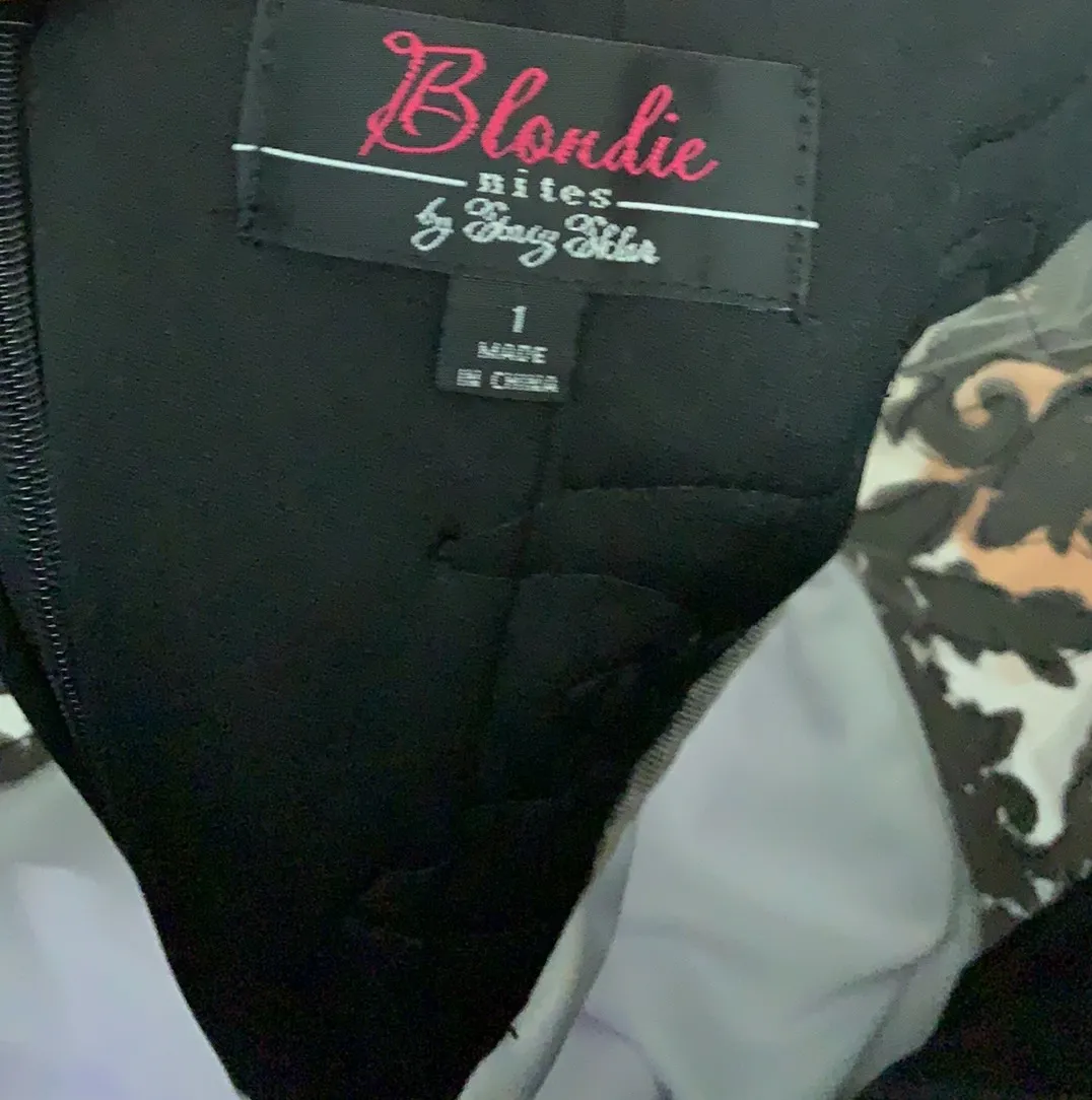 Black and white gown - Image 5