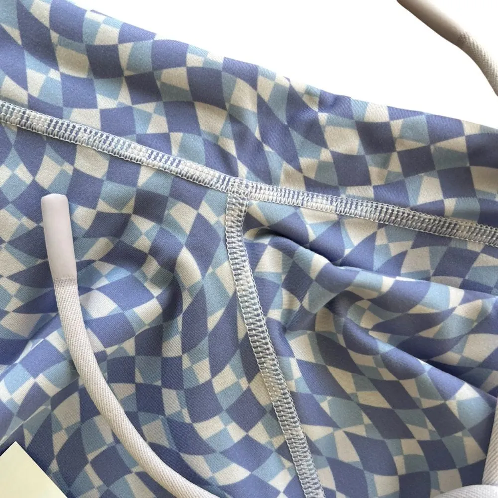 Revolve L*Space‎ M High Rise Turner Yoga Leggings Purple Blue Diamond Print New - Image 5