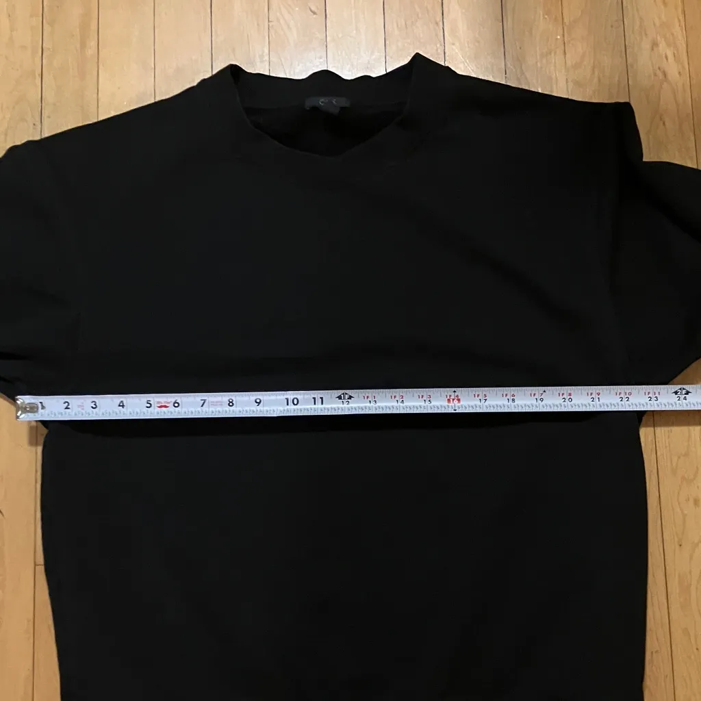 COS Black Crewneck Sweatshirt - Image 6