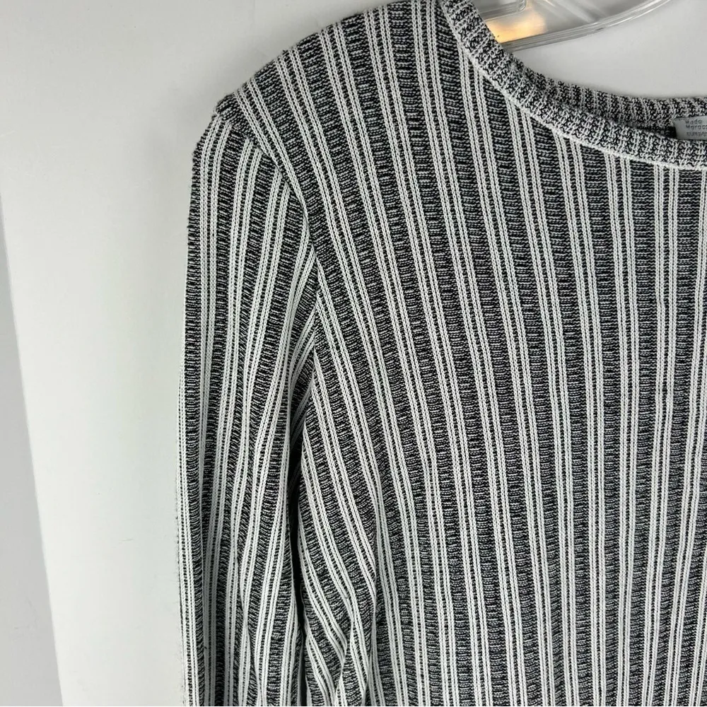 Women's Striped Long Sleeve Top Black and white Size S - Image 3