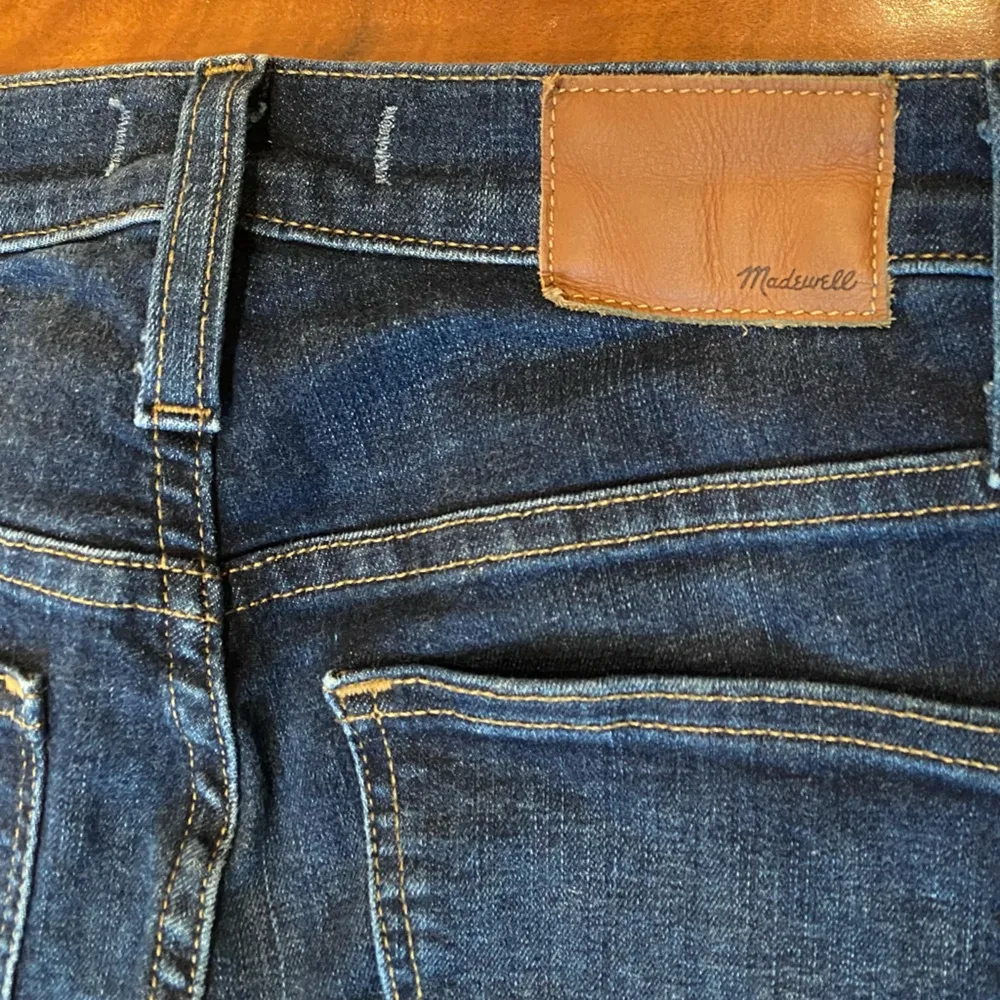 Madewell Tall 10" High-Rise Skinny Jeans in Hayes Wash size 26T - Image 5