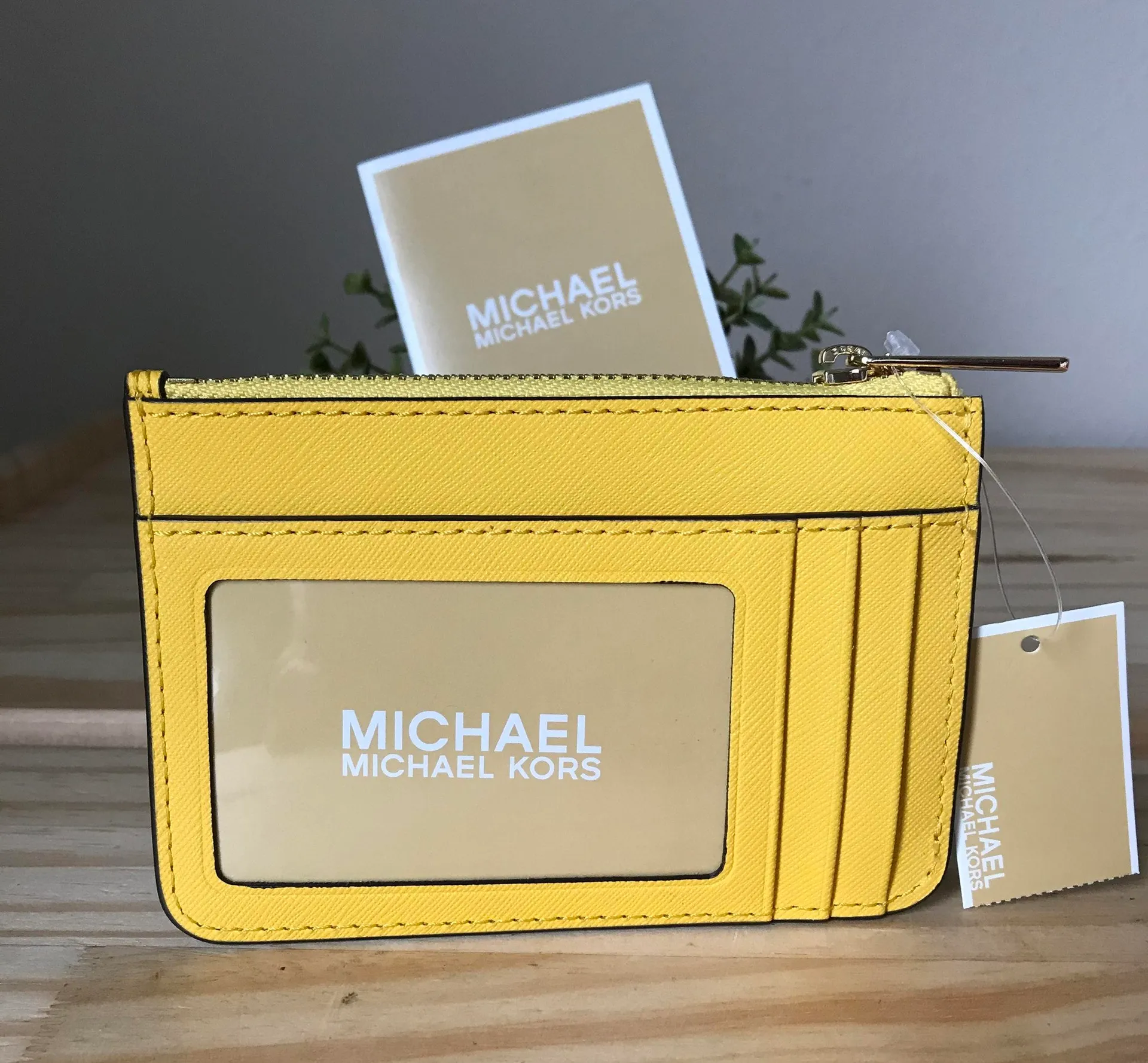 Card Holder - Image 2