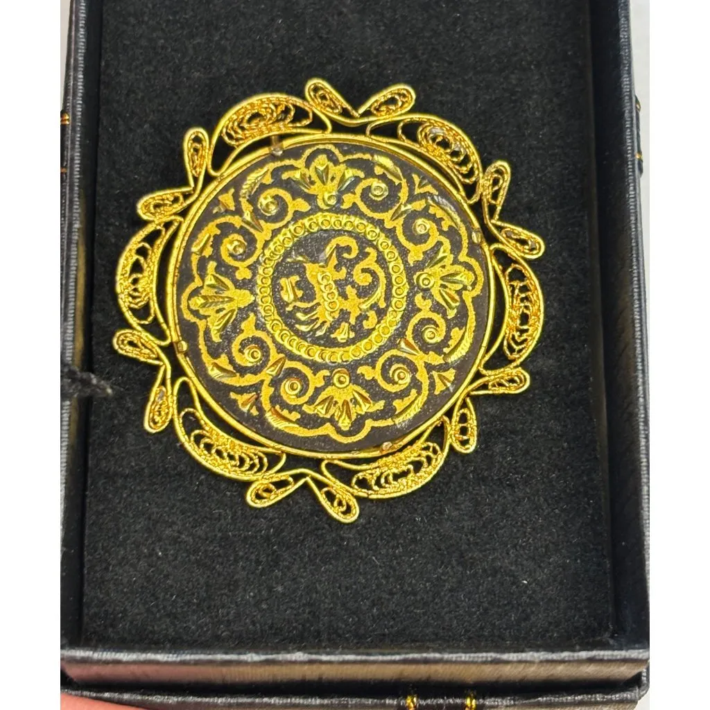 Vintage Damascened Toledo Brooch: Golden Bird Design Gold - Image 5