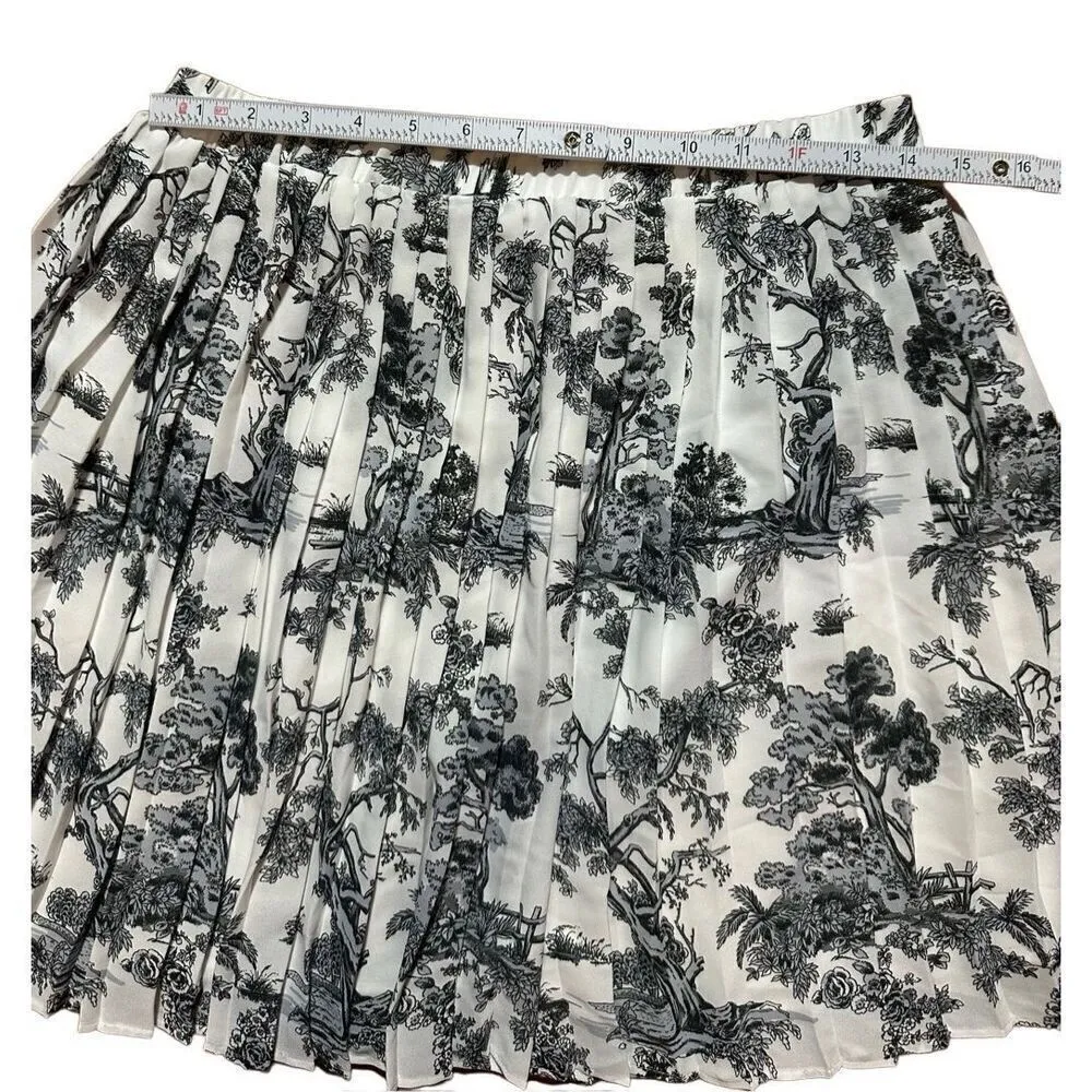 Banana Republic Black White Pleated Victorian Print Full Mini Skirt Sz S - Image 6