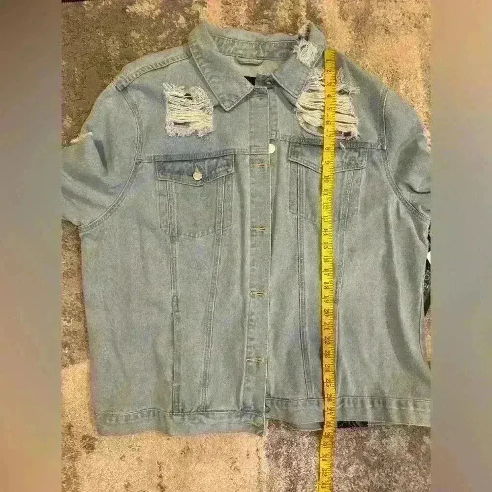 Women’s NWT Charlotte Russe Jean Jacket - Image 8